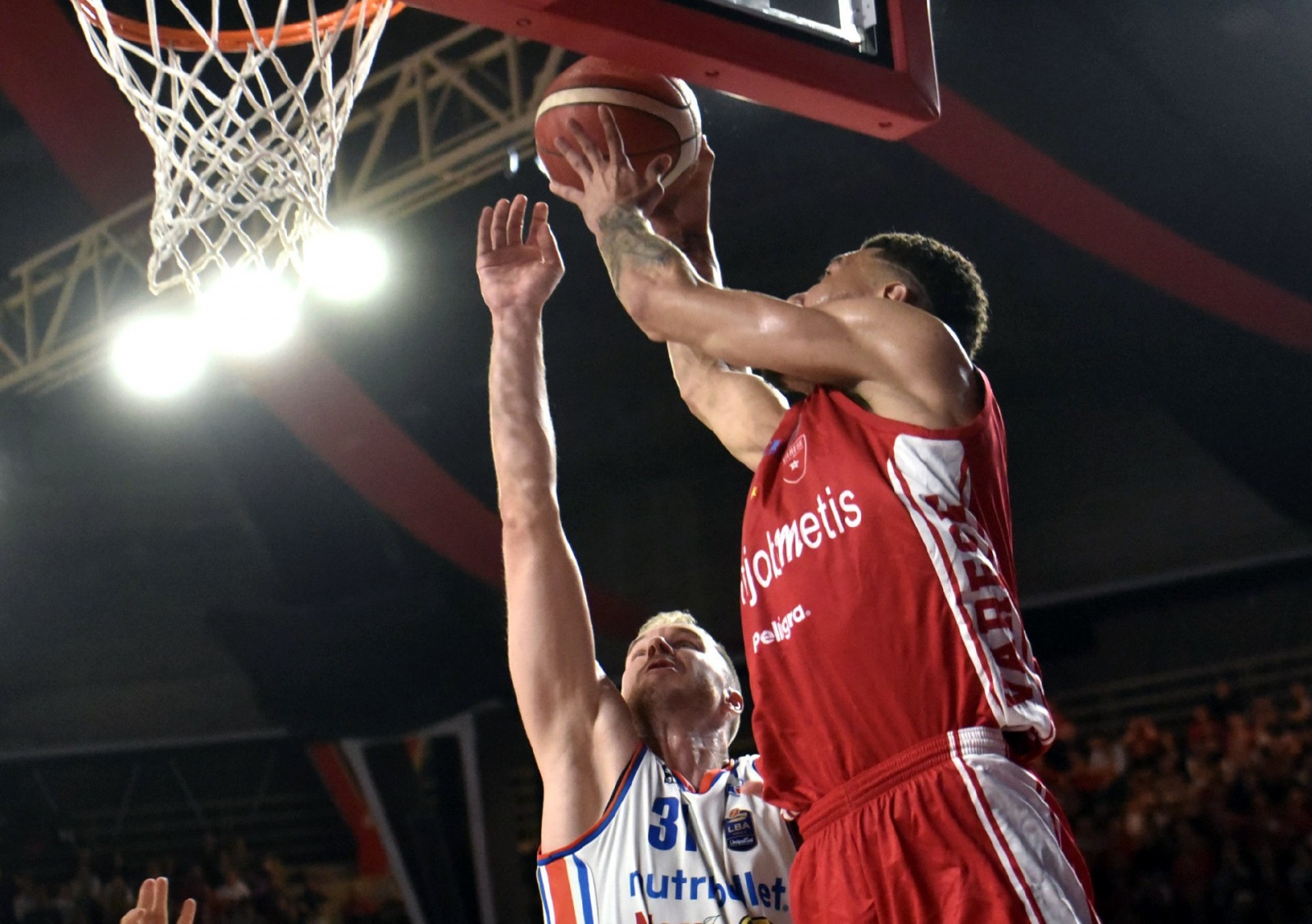 VARESE. BASKET LBA. OPENJOBMETIS VARESE - NUTRIBULLET BASKET TREVISO NELLA GILMORE