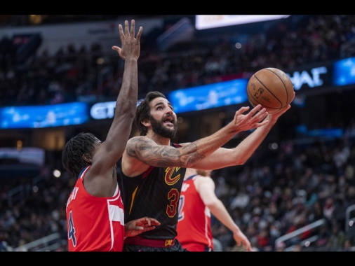Basket: Nba, spagnolo Rubio lascia per problemi salute mentale