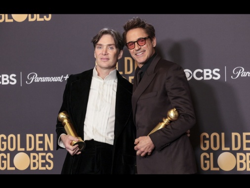 Golden Globe, 'Poor things' e 'Oppenheimer' i migliori film