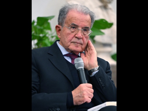 Europee: Prodi, leader candidati? Erosione che rovina democrazia