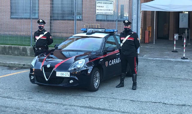 Il ventenne è stato arrestato dai carabinieri  (foto archivio)