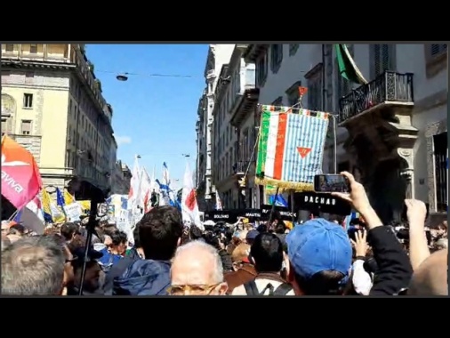 25 aprile: contestata a Milano comunità ebraica, 'assassini'