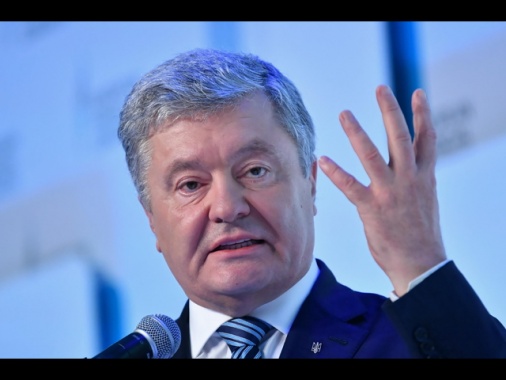 Petro Poroshenko nella lista dei ricercati di Mosca