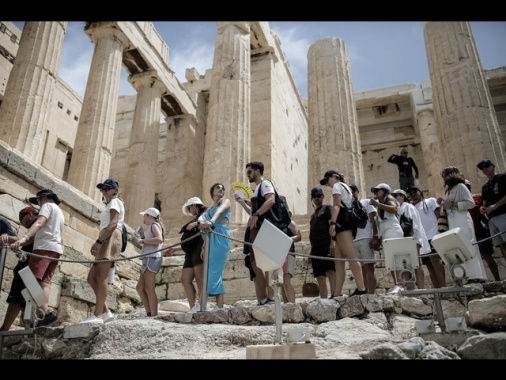 Grecia: acropoli di Atene oggi chiusa nelle ore più calde