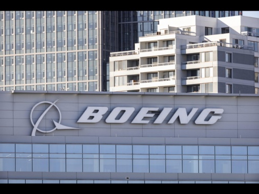 Procuratori Usa raccomandano azione penale contro Boeing