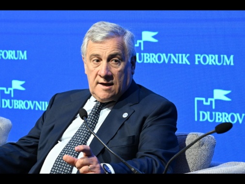 Tajani, serve una maggioranza ampia su nomine europee