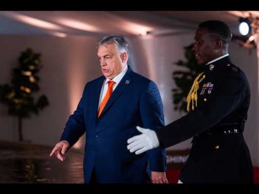 Nyt, Orban da Trump oggi a Mar-a-Lago dopo summit Nato