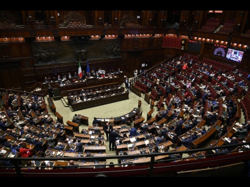 Via libera della Camera al dl sport e scuola, va al Senato