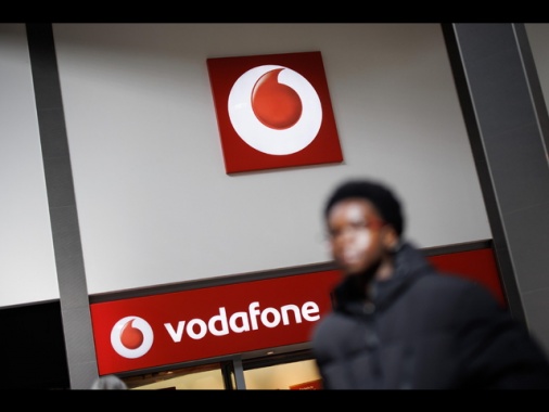 Bisio si dimette da ad Vodafone Italia dal 15 novembre