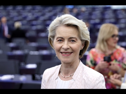 Von der Leyen, 'altri 5 anni, grazie per la fiducia'