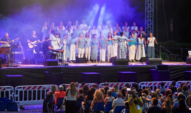 Varese Gospel & Soul sul palco dei Giardini Estensi (foto Stefano Benvegnù/BLITZ)