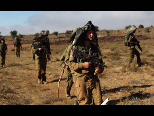 Idf, attacco dal Libano, feriti ufficiale e soldato nel nord