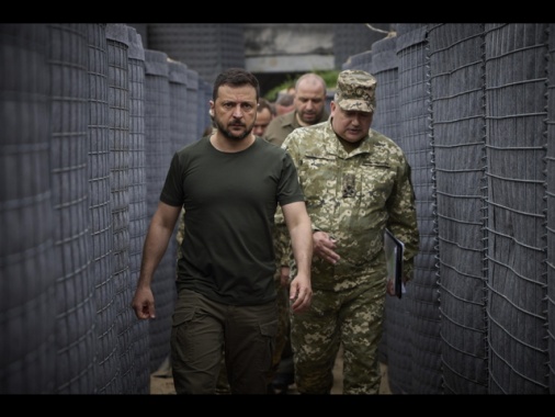 Zelensky, 'un altro insediamento nel Kursk in mani ucraine'