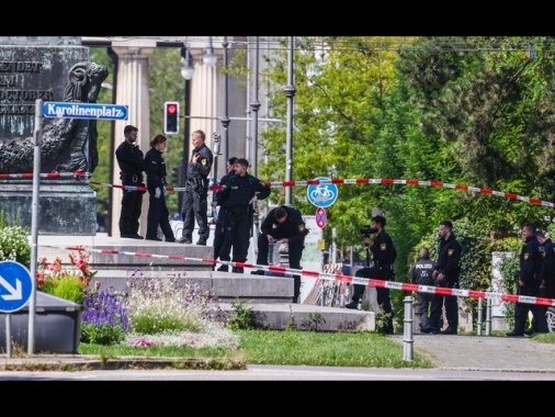 A Monaco ucciso l'uomo che ha sparato al consolato israeliano