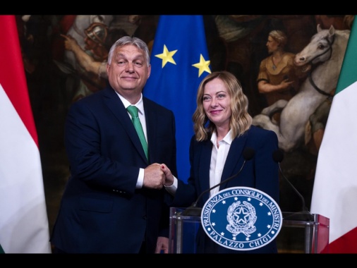 Orban, 'Meloni come una sorella,insieme apriamo nuova era'