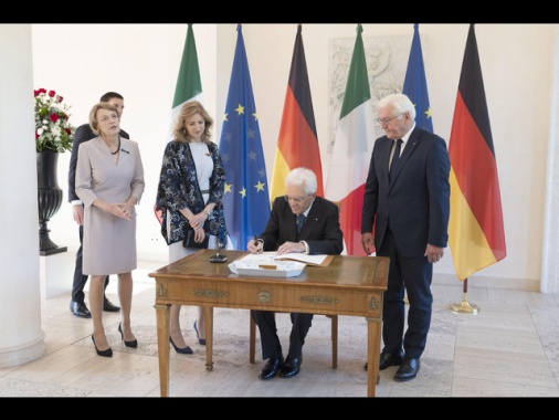 Steinmeier, Italia e Germania salde al fianco dell'Ucraina