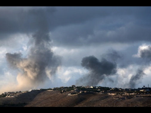 Libano, Hezbollah: respinte truppe Israele in una città del sud