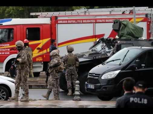 Attacco terroristico vicino ad Ankara, ci sono morti