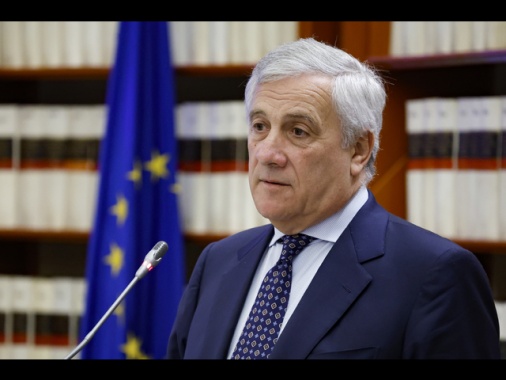 Tajani, la Rai deve cambiare ma no al taglio del canone