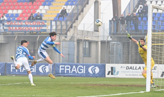 Un momento della partita (foto Stefano Benvegnù/BLITZ)