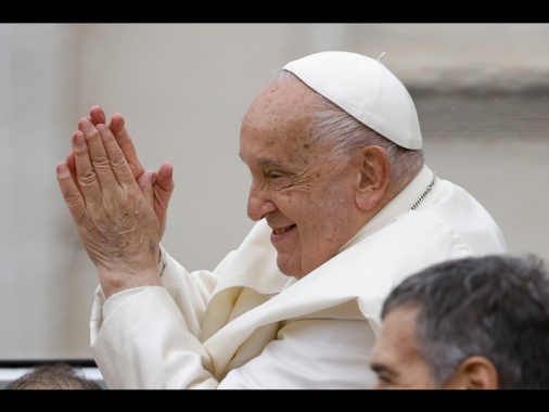 A rischio le pensioni in Vaticano, il Papa chiede sacrifici