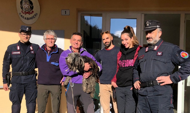 Ritrovata viva in Val Grande la cagnolina di Tosin