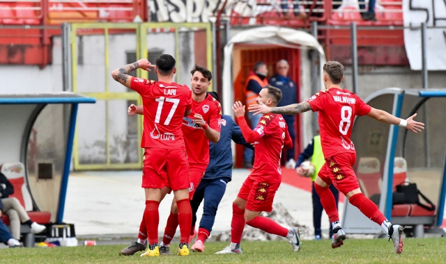 Un rete di Lari consegna al Varese la vittoria  sulla Cairese