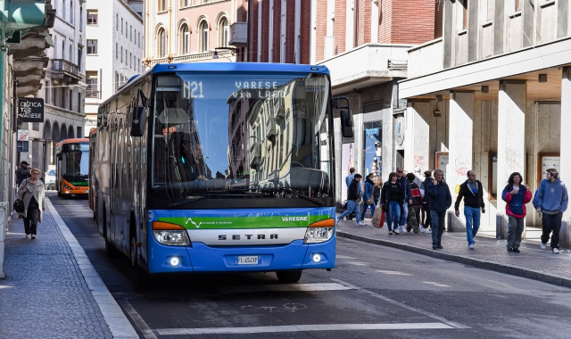 Autobus, più sicurezza a bordo e alle fermate