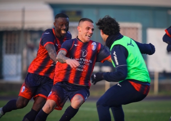 Caronnese-Saronno, derby da cuori forti