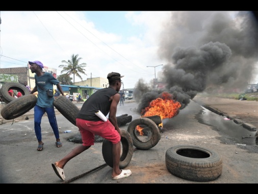 Mozambico: 1.500 detenuti evasi durante proteste dopo elezioni