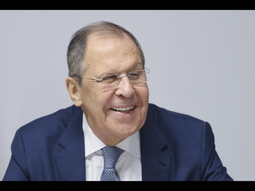 Lavrov, 'Francia ha offerto dialogo senza coinvolgere Kiev'