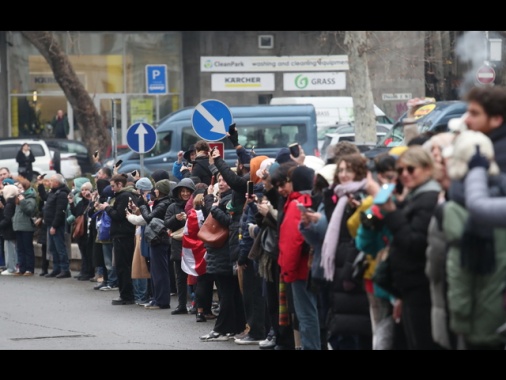 Migliaia a Tbilisi contro insediamento nuovo presidente