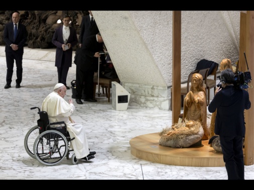 Nel presepe del Vaticano torna bambinello ma senza kefiah