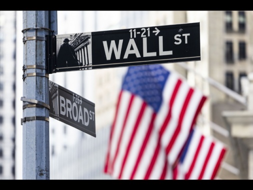 Wall Street e borse mondiali in rosso, timori per dazi di Trump