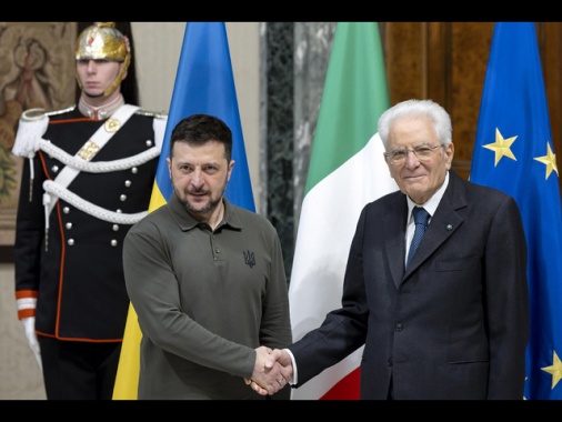 Zelensky, bene che Conferenza sulla ricostruzione sia in Italia