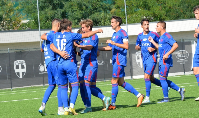 Varesina contro l’Arconatese nel girone d’andata (foto Archivio)