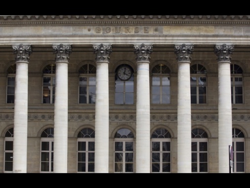 Borsa: Europa debole in chiusura, Parigi -0,3% Londra -0,29%