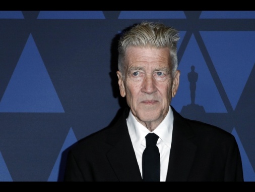 Morto David Lynch, il regista di Twin Peaks