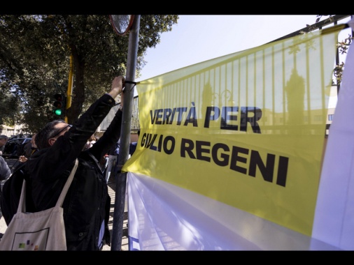 Madre di Regeni, sul suo corpo vidi brutalità torture