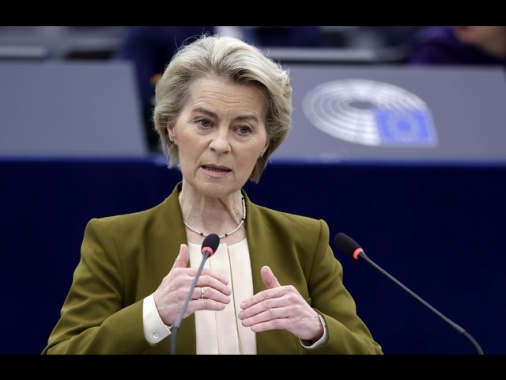 Von der Leyen, 'negoziamo con Usa ma fermi su principi'