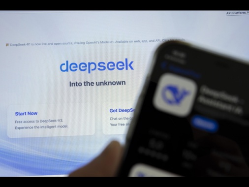 Seul, ministeri Difesa e Commercio mettono al bando DeepSeek