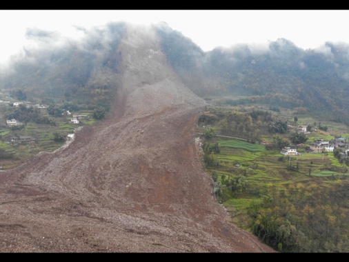 Cina, ancora 29 dispersi per una frana nel Sichuan