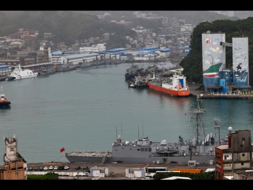 Due navi militari Usa in transito nello Stretto di Taiwan