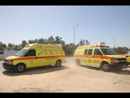 Esplosioni su due bus vicino a Jaffa, 'è terrorismo'