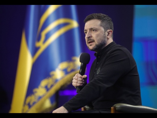 Zelensky si congratula con Merz, lavoriamo per rafforzare Europa