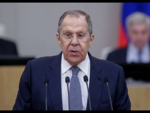 Lavrov, 'non vogliamo un cessate il fuoco e poi negoziati'