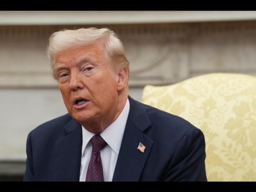 Trump, 'ho molto rispetto per Zelensky'