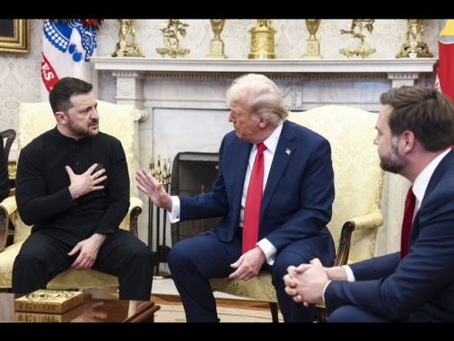 Trump su Truth, 'Zelensky torni quando è pronto per la pace'