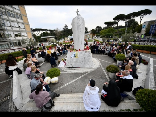 Notte tranquilla per il Papa