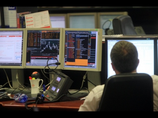 Borsa: Milano apre in deciso rialzo, +1,49%